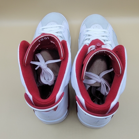 Nike Air Jordan 6 Retro Alternate Men\'s Shoes Size 8.5 White Pure Platinum Red